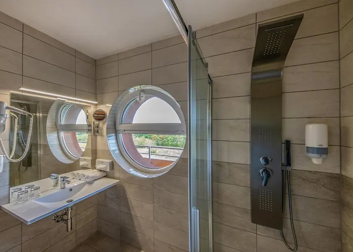 Vital ザラカロシュ